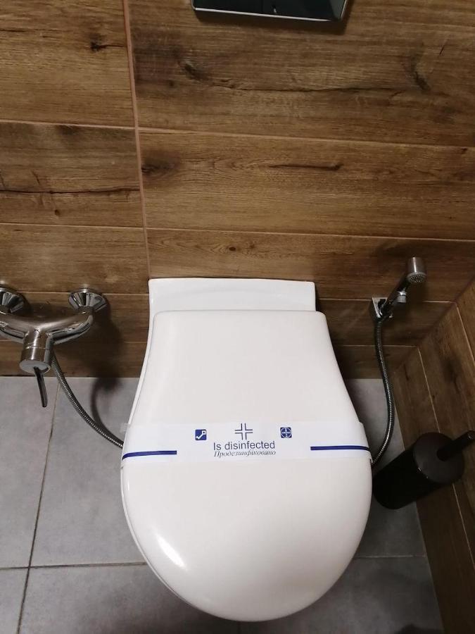 Apartment Perfect Near To Train Station And Of Center *